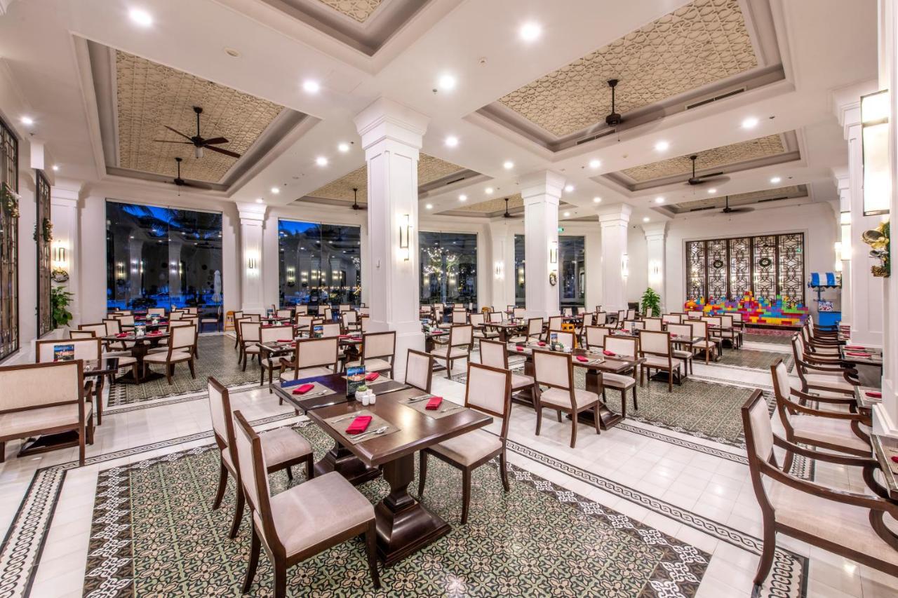 Vinpearl Resort & Spa Phu Quoc Extérieur photo The restaurant at the hotel